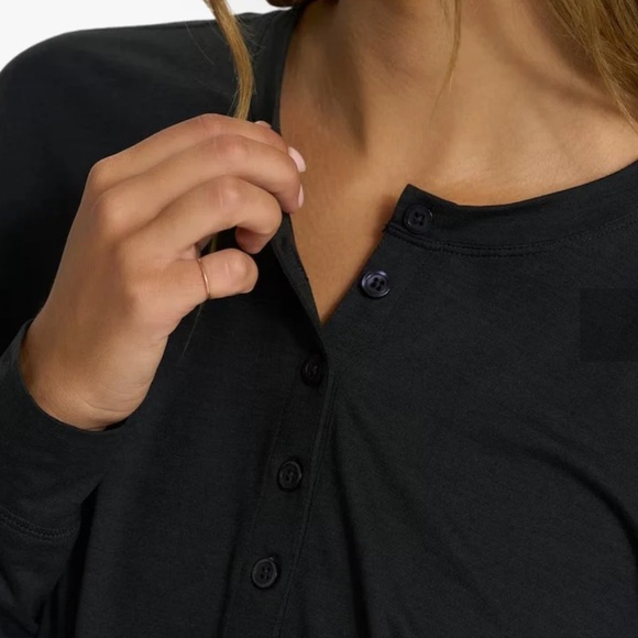 Vuori Womens Jumpsuit Lux Henley - Picture 3 of 13